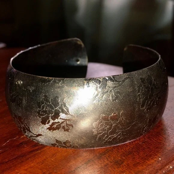 Vintage Etched Rose Floral Wide Metal Cuff Bracelet - Picture 10 of 13